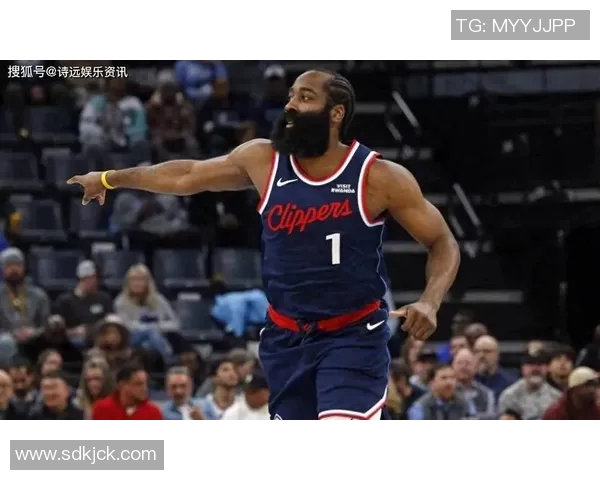 狂胜41分，快船5连胜破纪录！小卡两战88分还在进化 哈登喜笑颜开