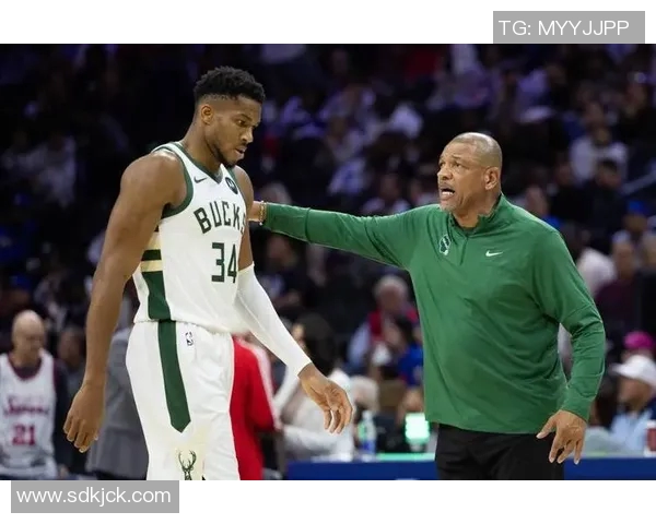 湖记：字母哥若要求离开雄鹿，湖人相信他们是字母的首选之一